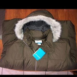 Columbia Khaki Green Puffer Jacket with Faux Fur Hood